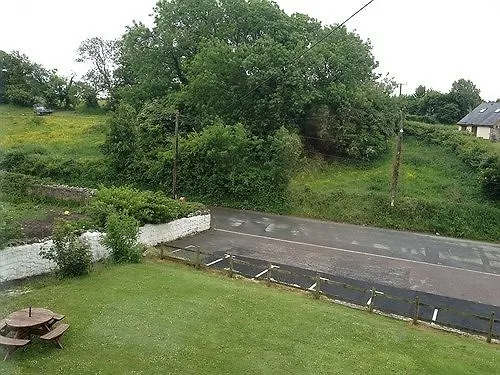 Three Horseshoes Country Inn Barry 4*,